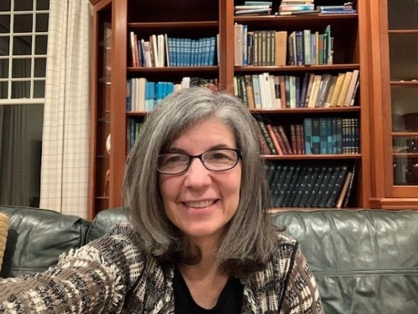 Lori Stark