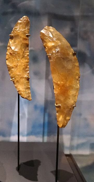 flint sickle bronze age